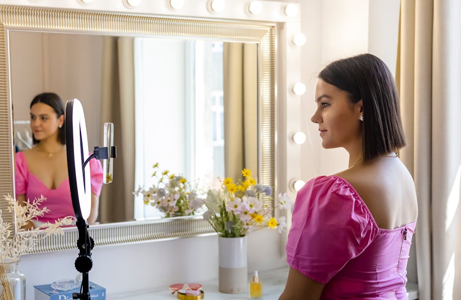 Exploring the Rise of Short-Form Vlogging on Platforms